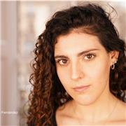 Profesora, canto,música,interpretación en Barcelona estudiante Eolia